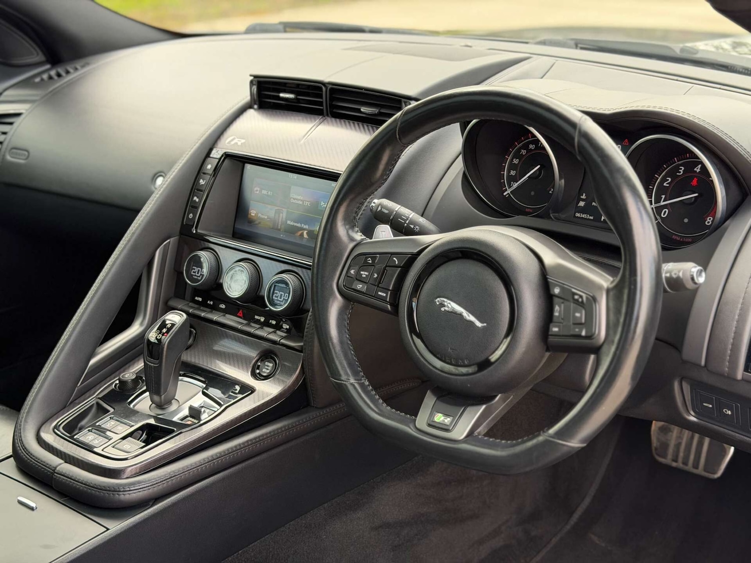 Used Jaguar F-Type 2016 for sale - 77919210: Photo 15