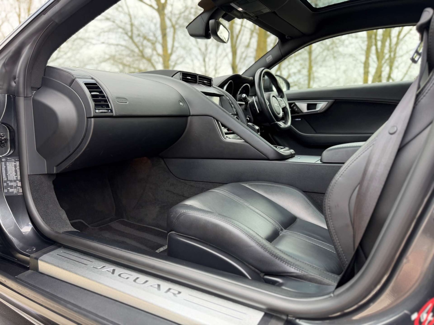 Used Jaguar F-Type 2016 for sale - 77919210: Photo 20