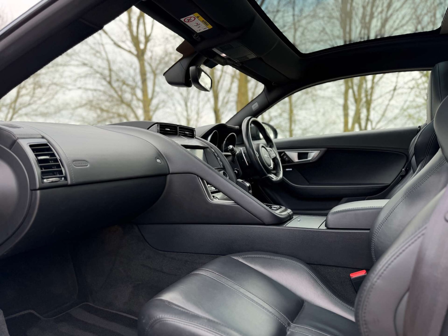 Used Jaguar F-Type 2016 for sale - 77919210: Photo 35