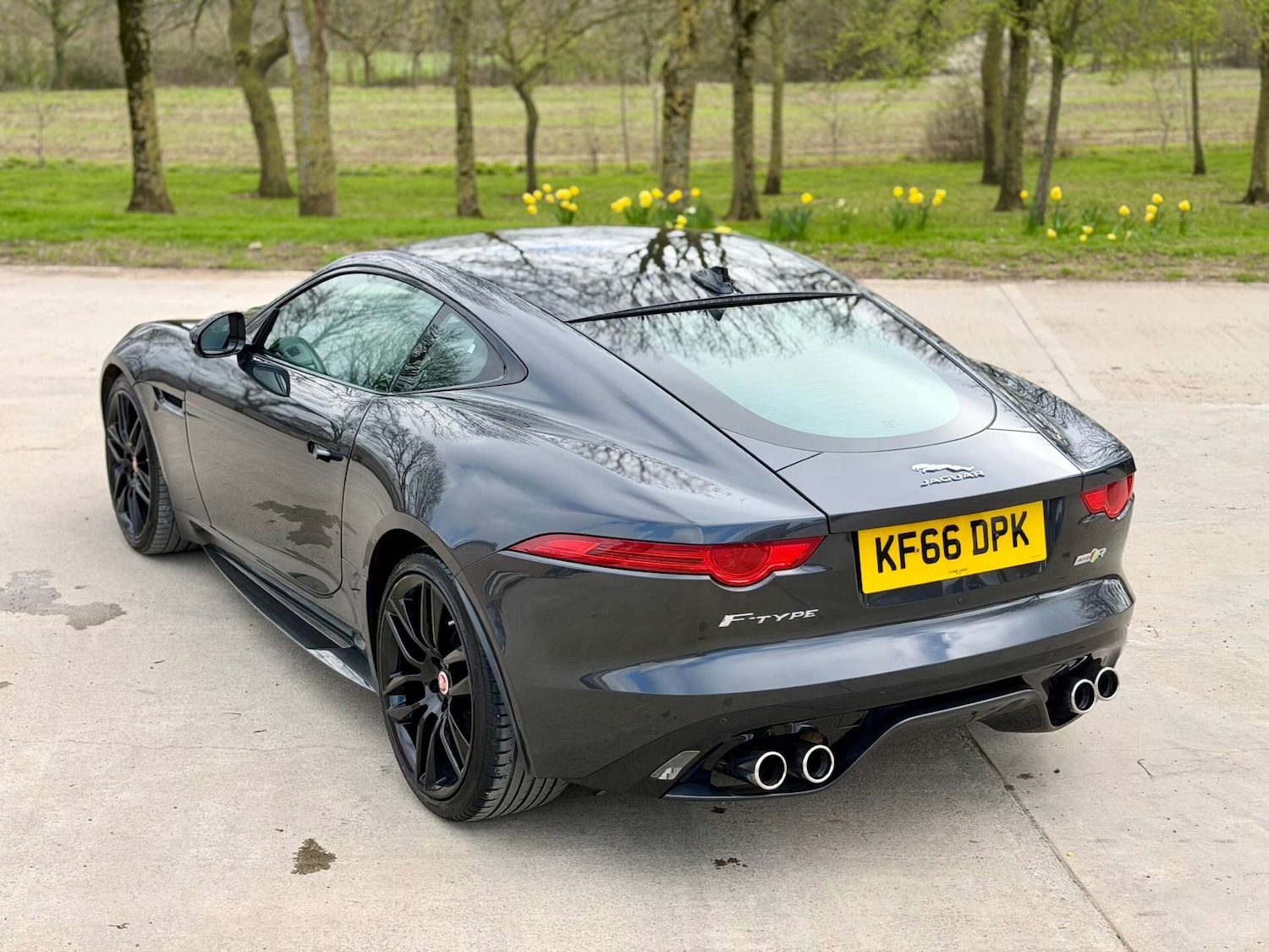 Used Jaguar F-Type 2016 for sale - 77919210: Photo 40