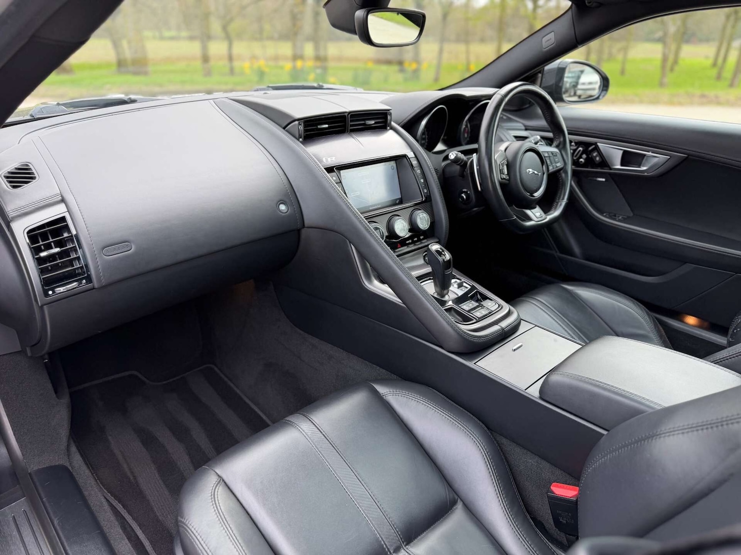 Used Jaguar F-Type 2016 for sale - 77919210: Photo 58