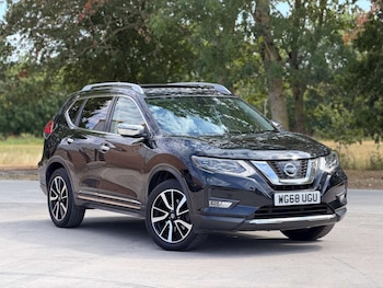 Used Nissan X-Trail 2018 for sale - 79542105: Photo