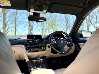 Used BMW 3 Series 2017 for sale - 77961789: Photo