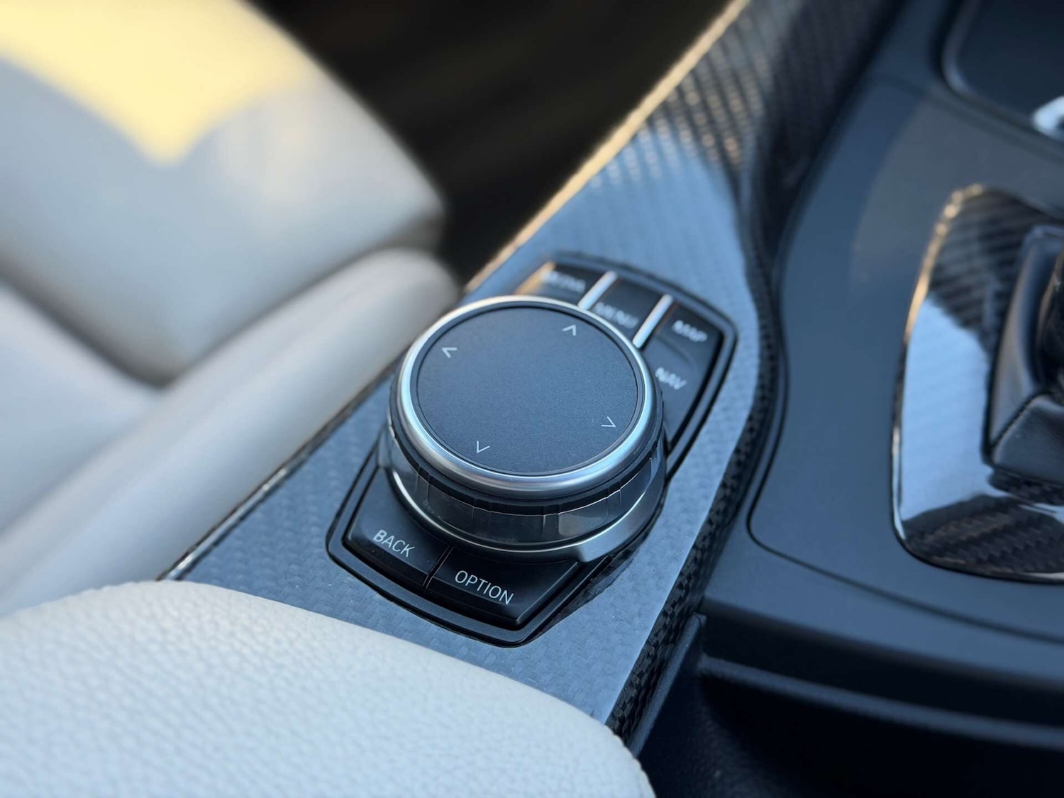 Used BMW 3 Series 2017 for sale - 77961789: Photo 32