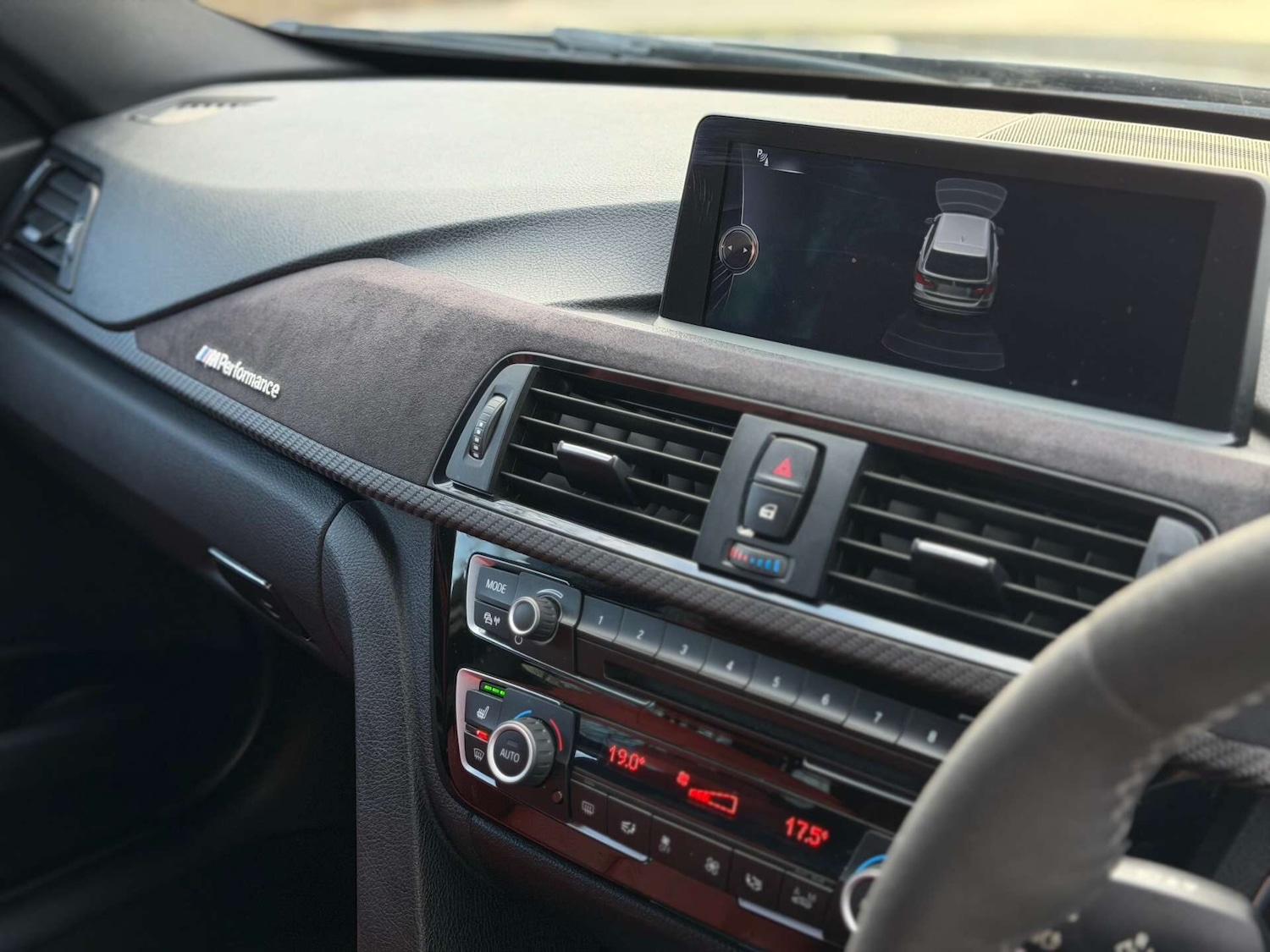 Used BMW 3 Series 2015 for sale - 77802319: Photo 19