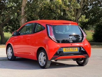 Used Toyota AYGO 2016 for sale - 79393310: Photo