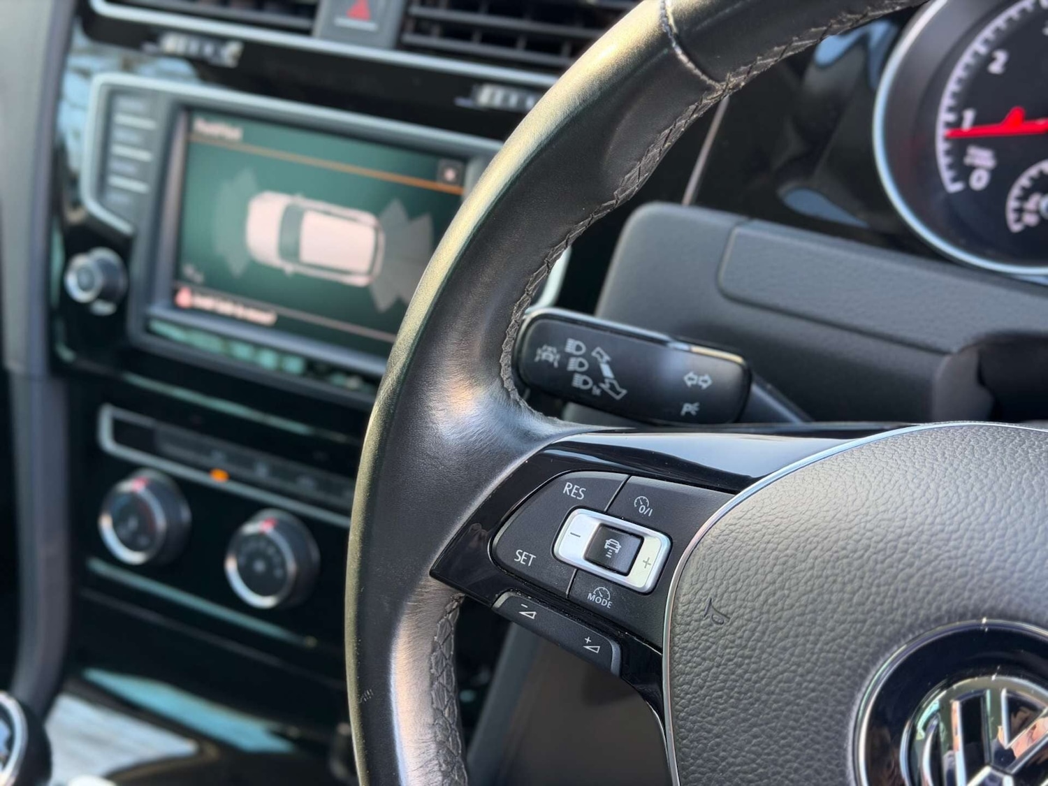 Used Volkswagen Golf 2016 for sale - 77044721: Photo 7