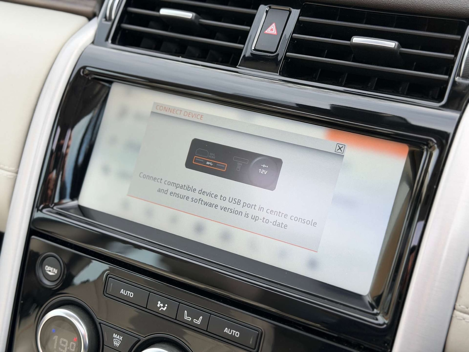 Used Land Rover Discovery 2018 for sale - 77340664: Photo 22