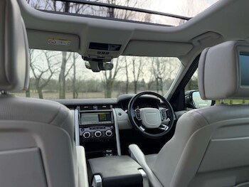 Used Land Rover Discovery 2018 for sale - 77340664: Photo