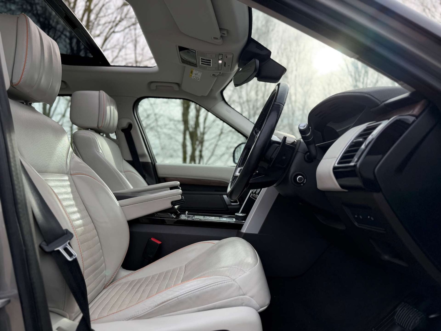 Used Land Rover Discovery 2018 for sale - 77340664: Photo 4