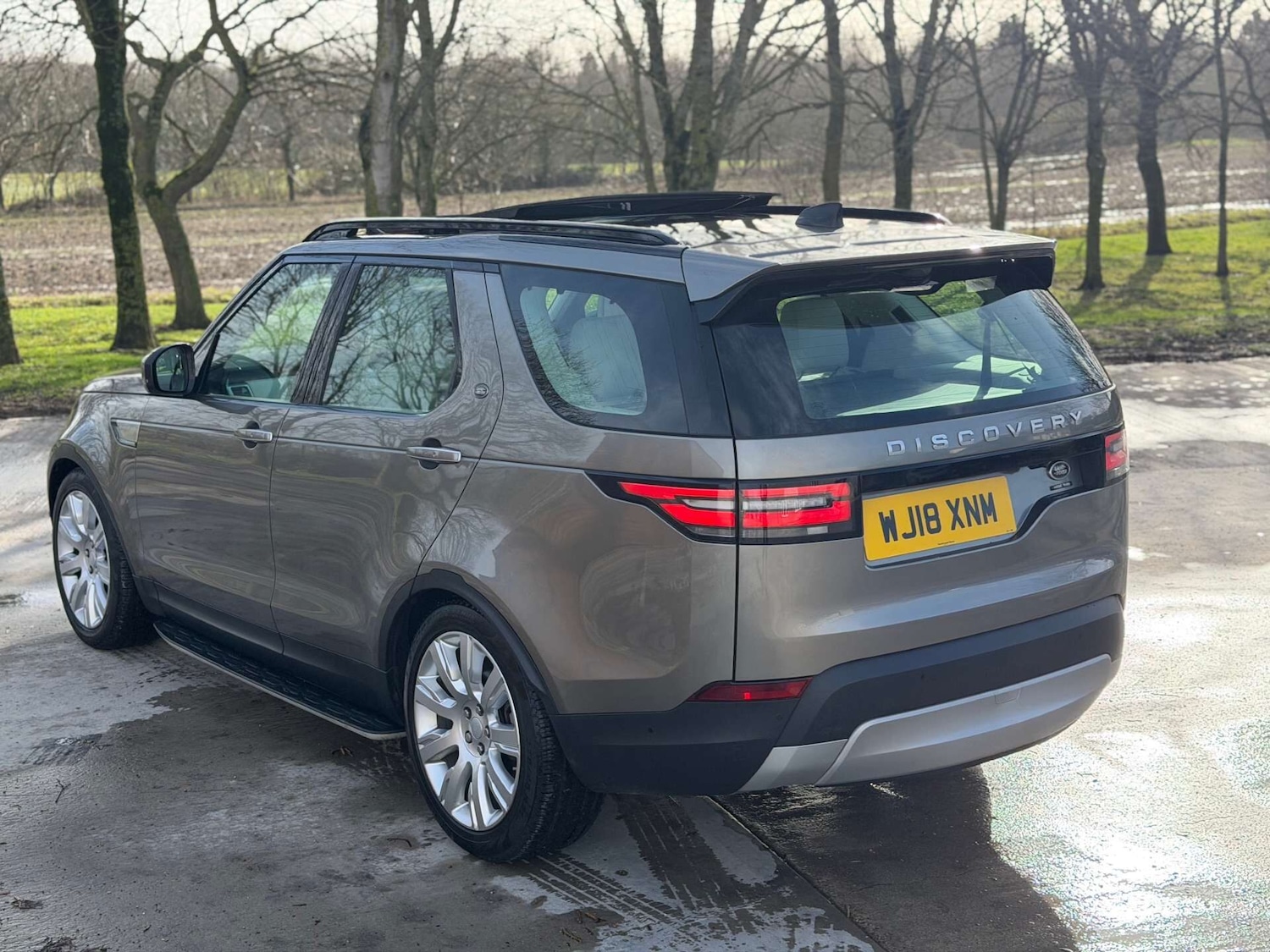 Used Land Rover Discovery 2018 for sale - 77340664: Photo 51