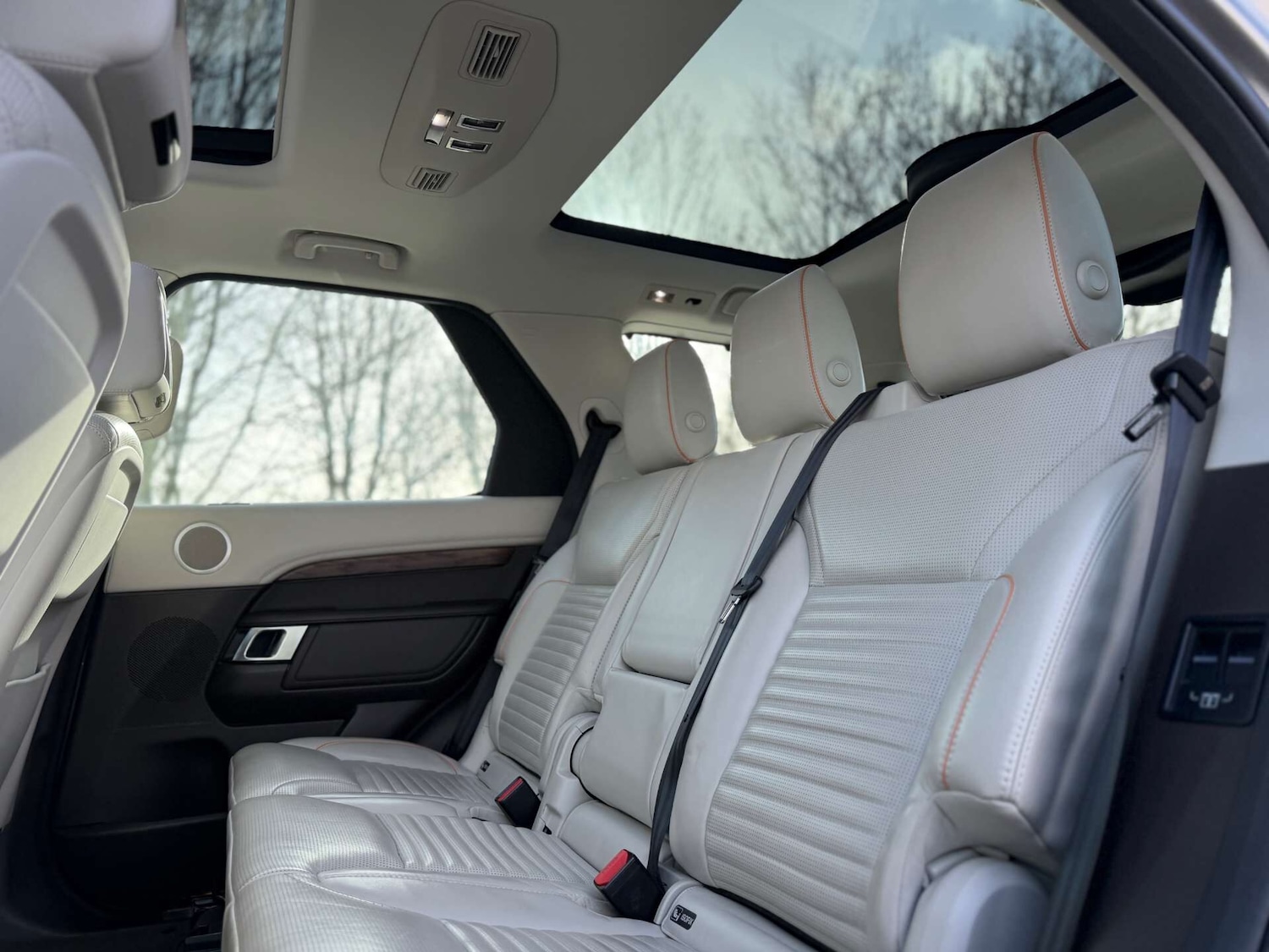 Used Land Rover Discovery 2018 for sale - 77340664: Photo 6