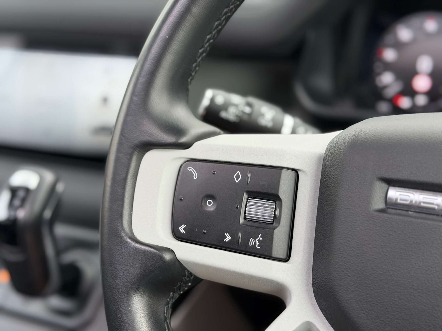 Used Land Rover Defender 2022 for sale - 78219547: Photo 20