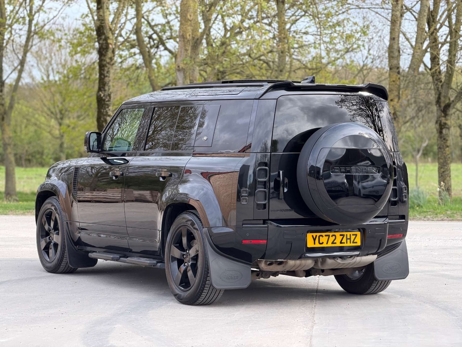 Used Land Rover Defender 2022 for sale - 78219547: Photo 3