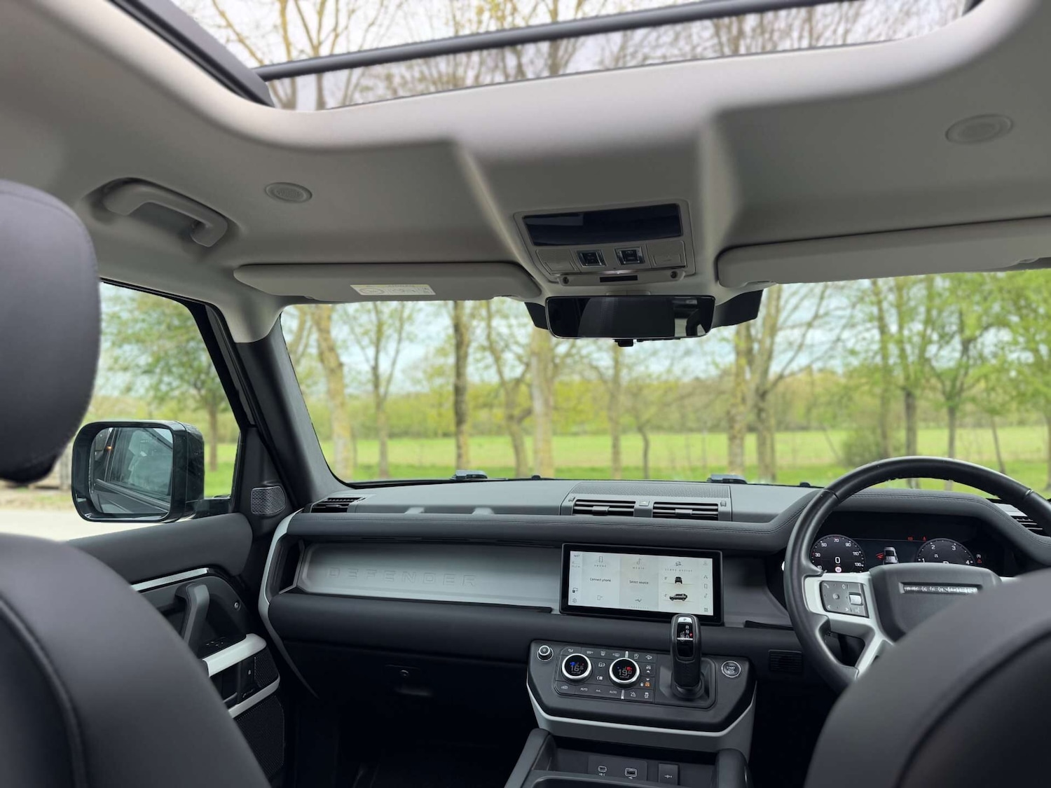 Used Land Rover Defender 2022 for sale - 78219547: Photo 34