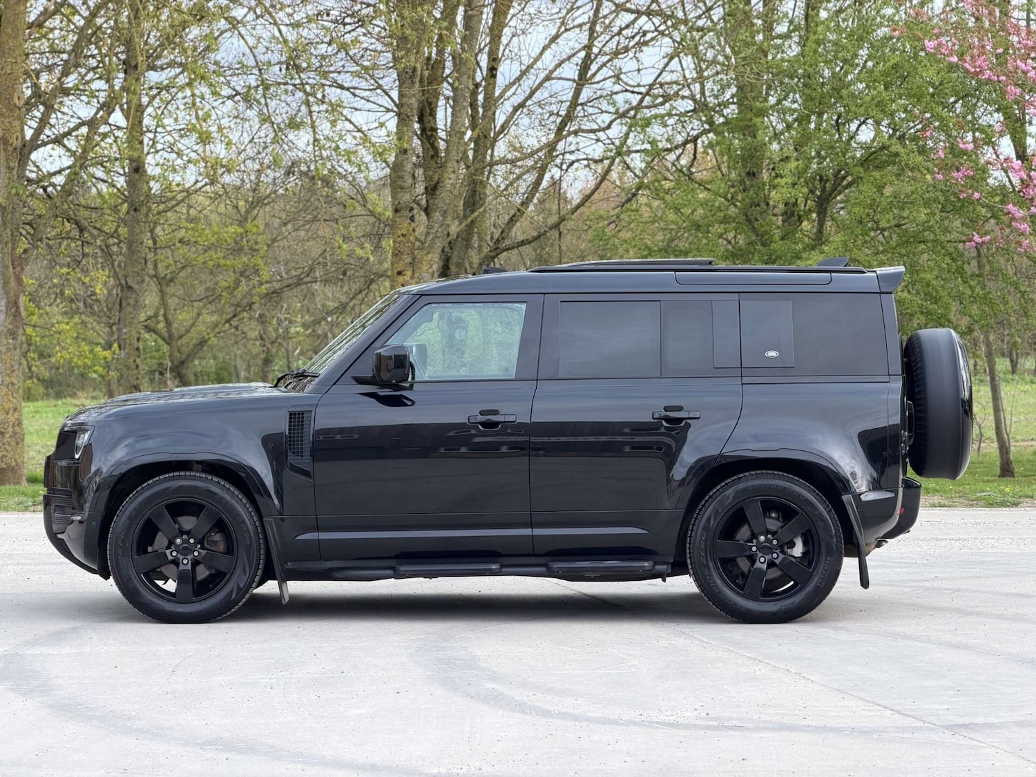 Used Land Rover Defender 2022 for sale - 78219547: Photo 37