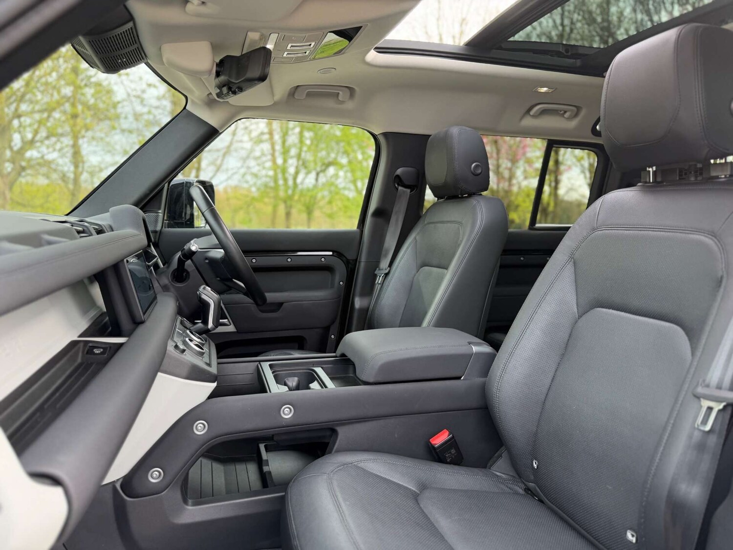 Used Land Rover Defender 2022 for sale - 78219547: Photo 41