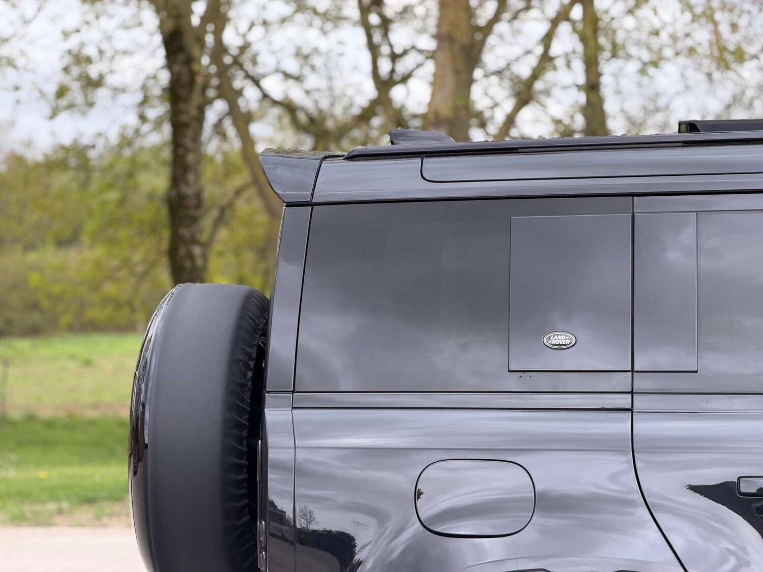 Used Land Rover Defender 2022 for sale - 78219547: Photo 6