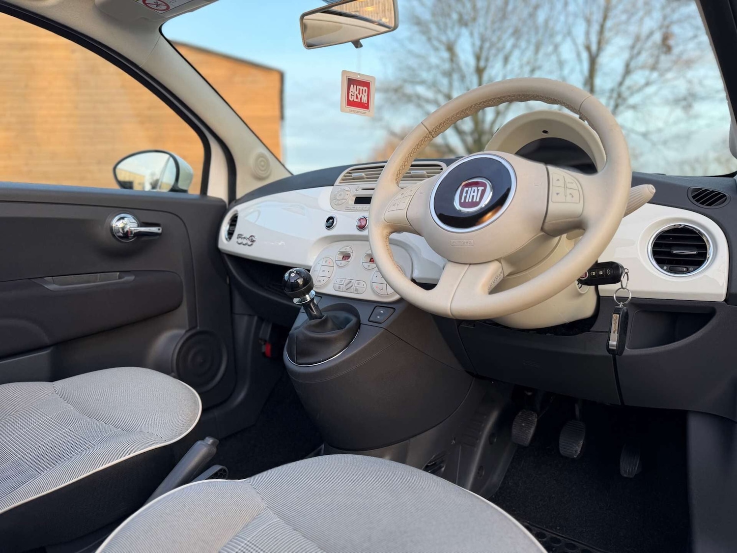 Used Fiat 500 2015 for sale - 77240244: Photo 15