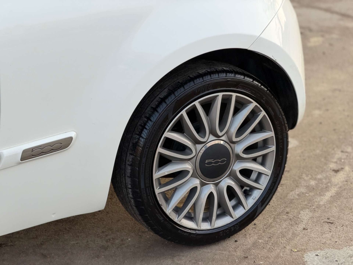 Used Fiat 500 2015 for sale - 77240244: Photo 28