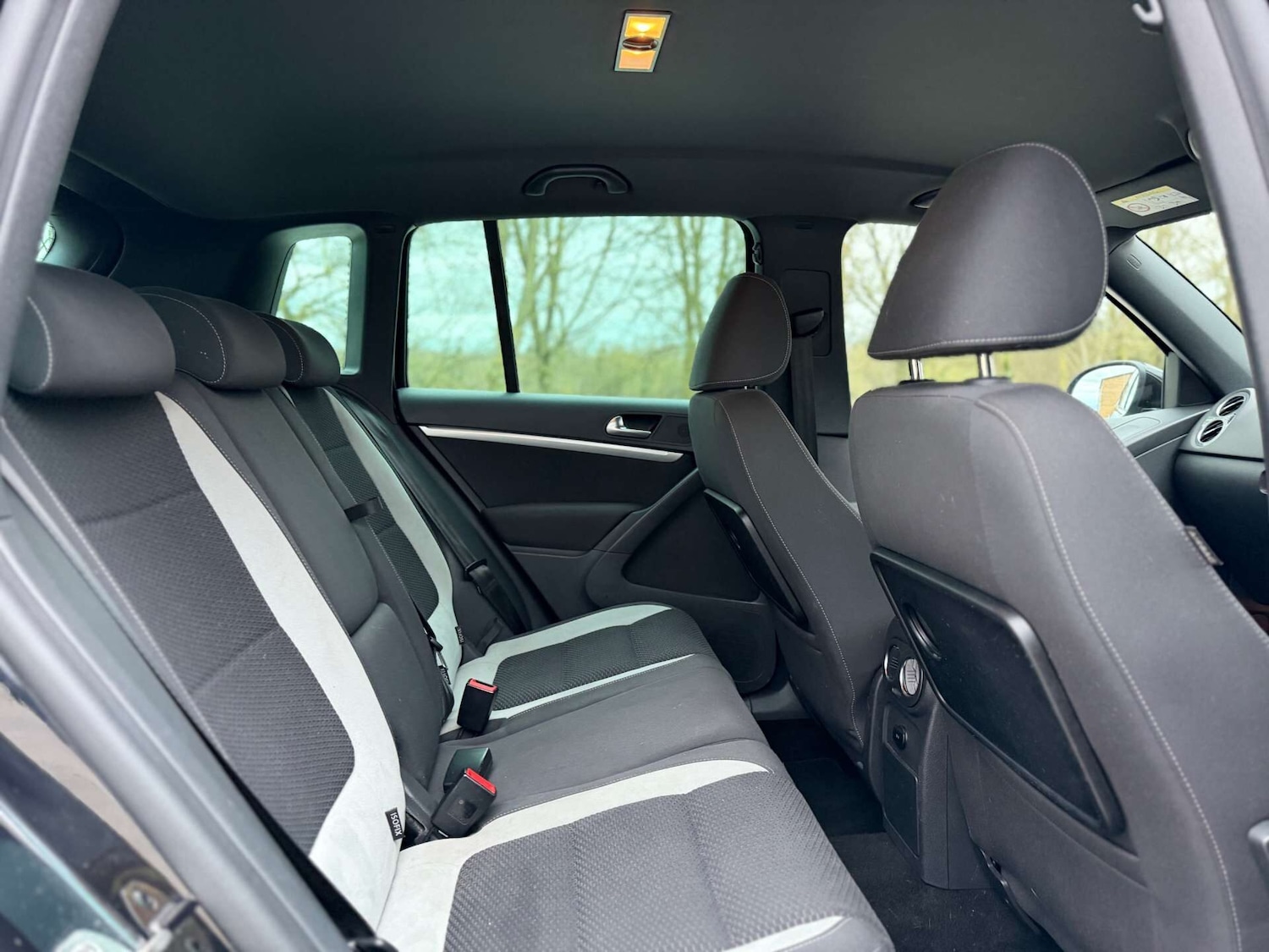 Used Volkswagen Tiguan 2014 for sale - 77533838: Photo 18