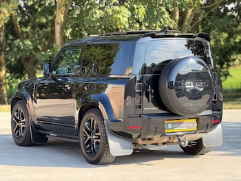 Used Land Rover Defender 2022 for sale - 79234213: Photo