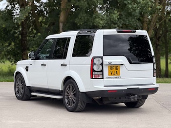Used Land Rover Discovery 2016 for sale - 79054079: Photo