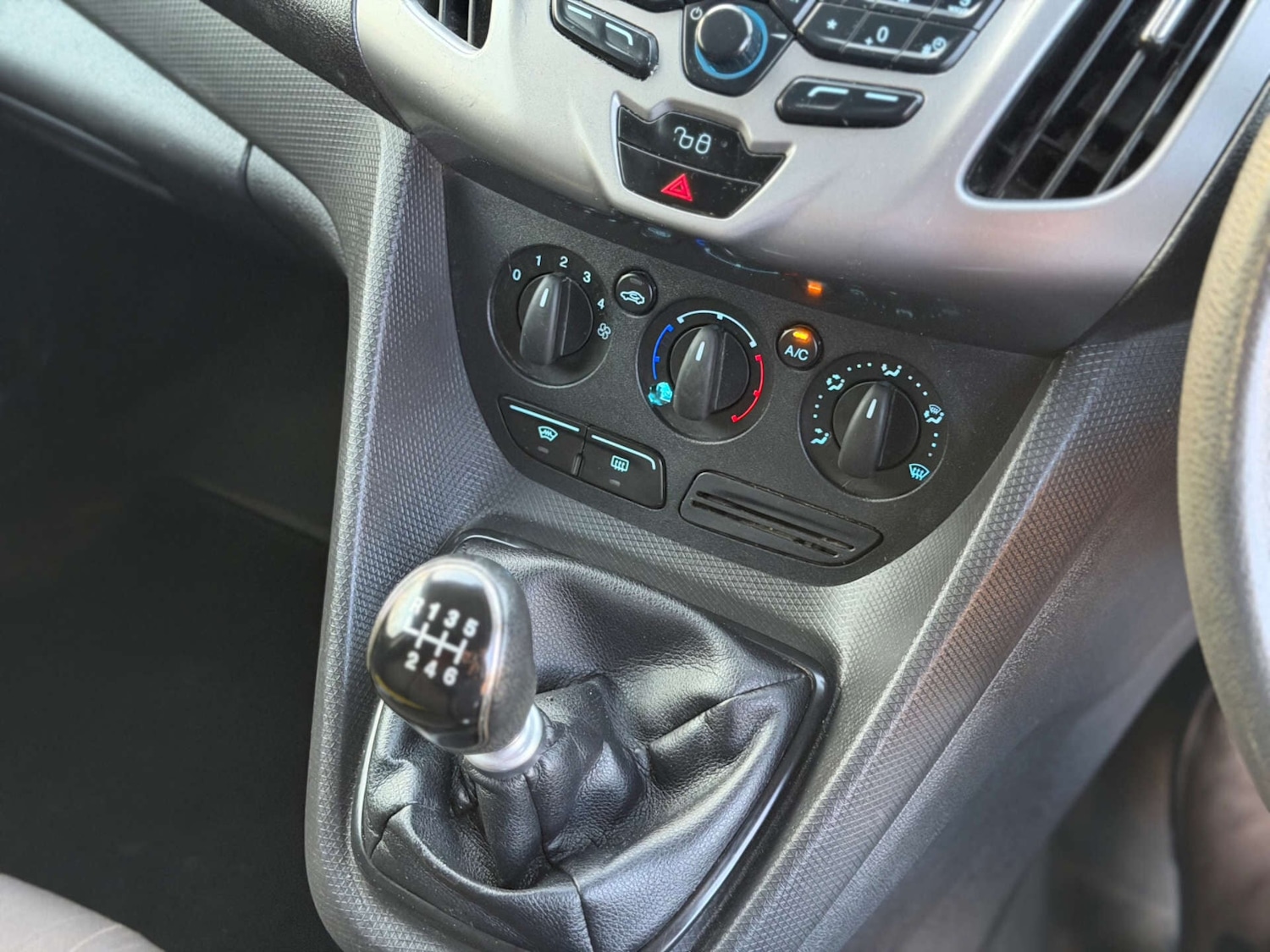 Used Ford Transit Connect 2014 for sale - 77164725: Photo 10