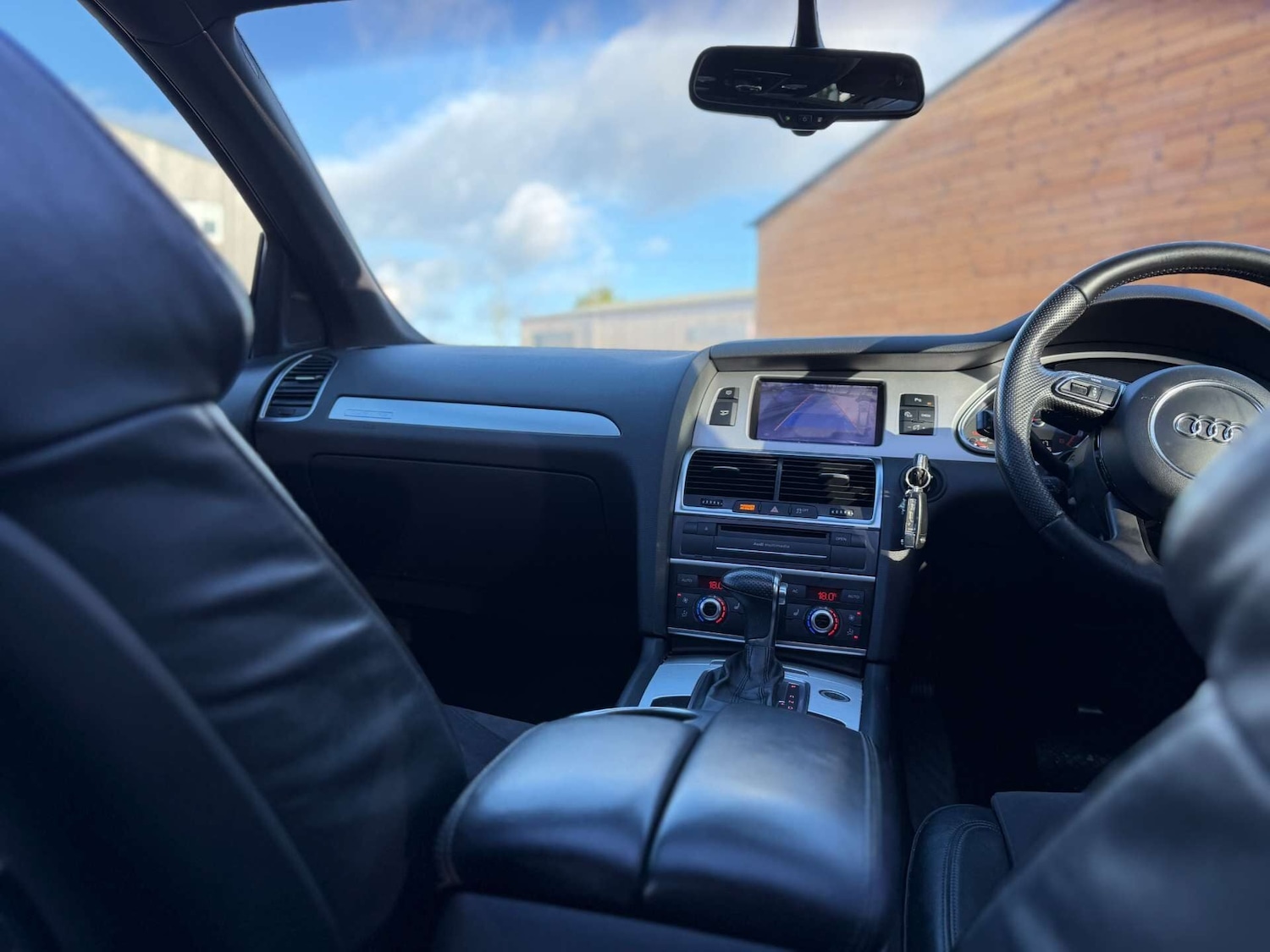 Used Audi Q7 2012 for sale - 77124107: Photo 29