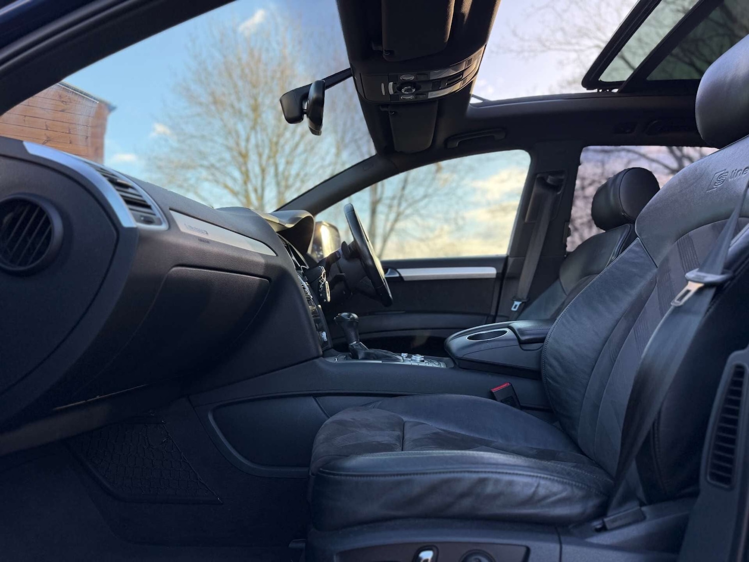 Used Audi Q7 2012 for sale - 77124107: Photo 35