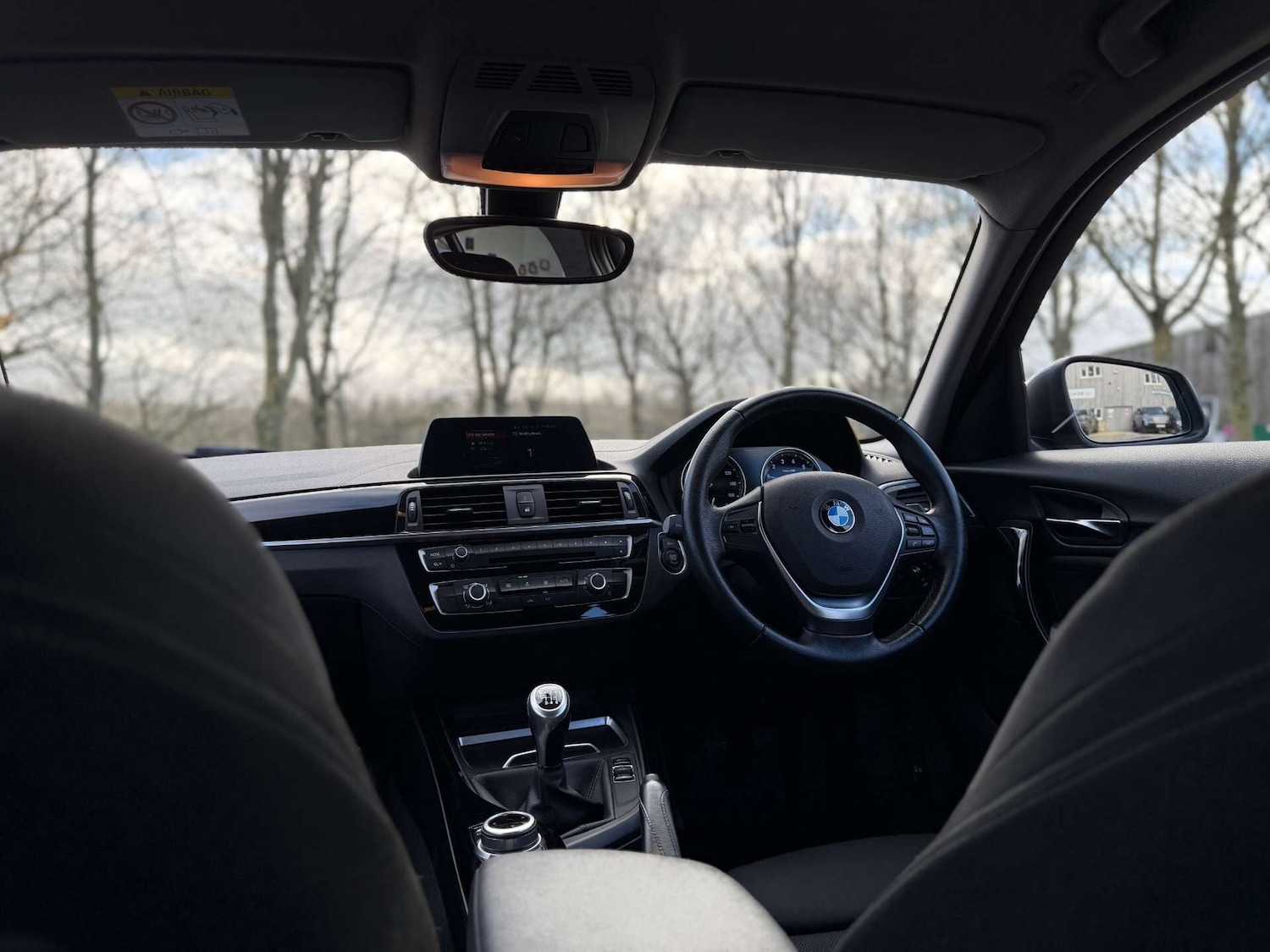 Used BMW 1 Series 2017 for sale - 76977268: Photo 2