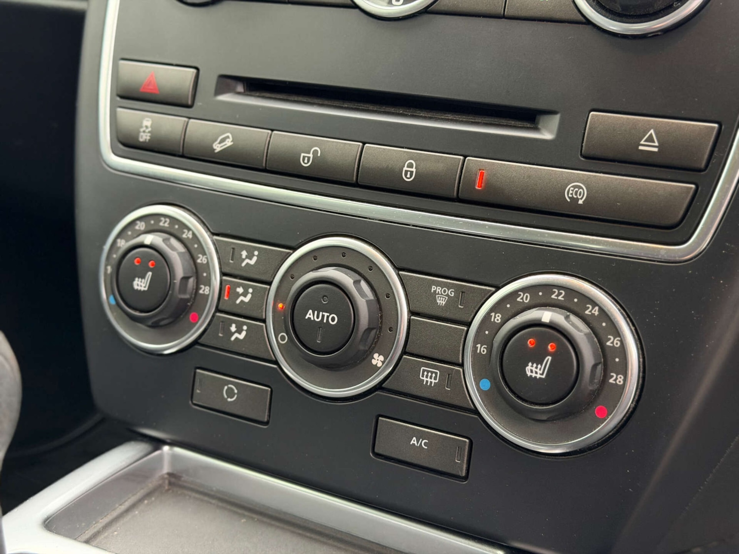 Used Land Rover Freelander 2014 for sale - 78218068: Photo 13