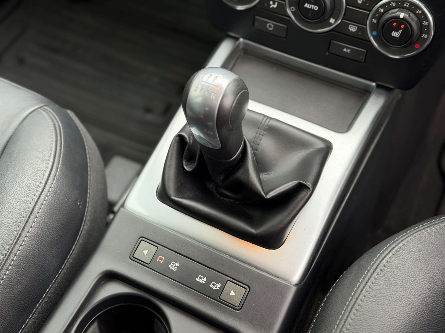 Used Land Rover Freelander 2014 for sale - 78218068: Photo 17