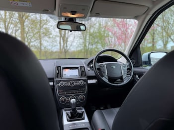 Used Land Rover Freelander 2014 for sale - 78218068: Photo