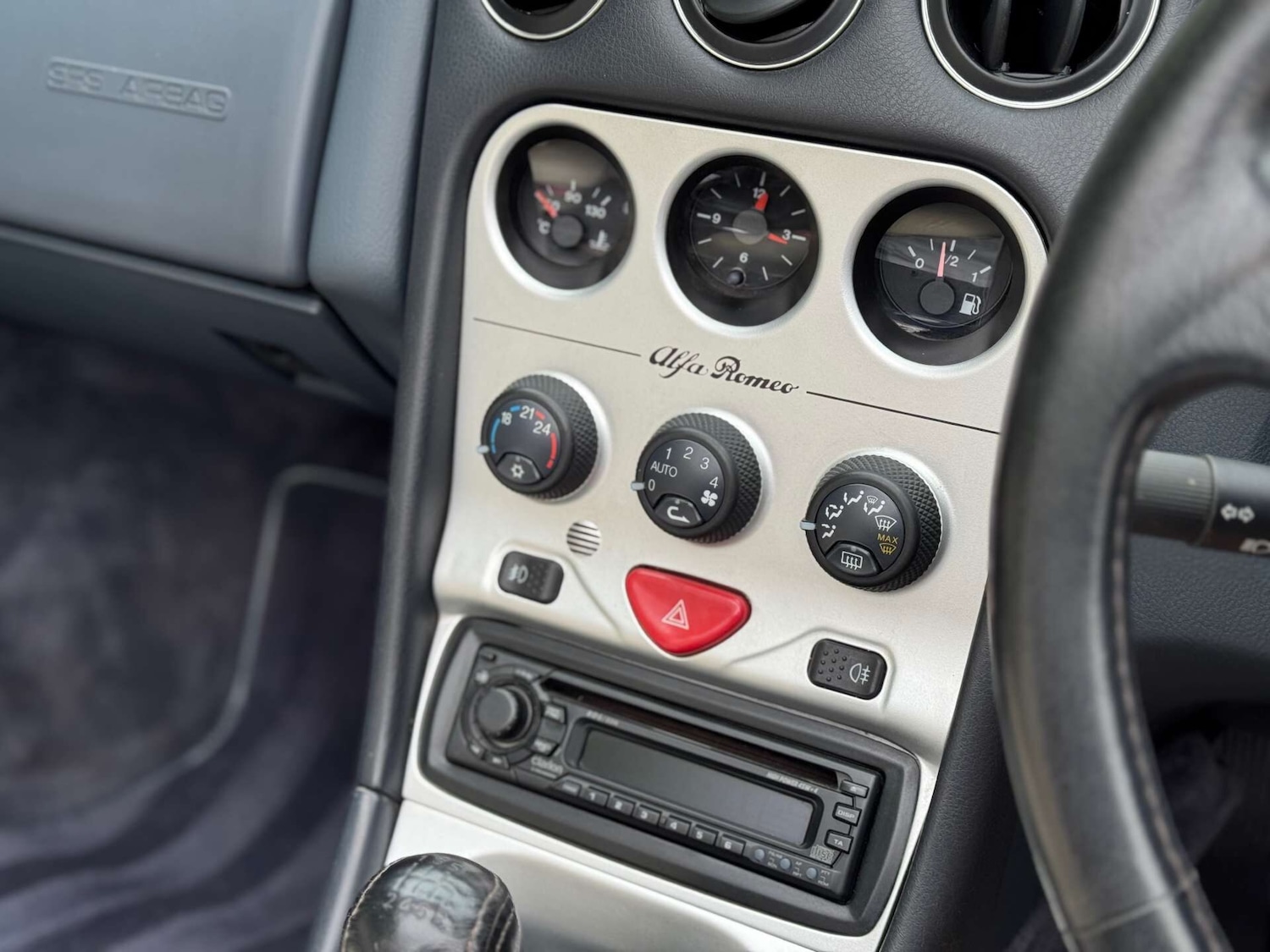 Used Alfa Romeo Spider 2001 for sale - 76977266: Photo 12