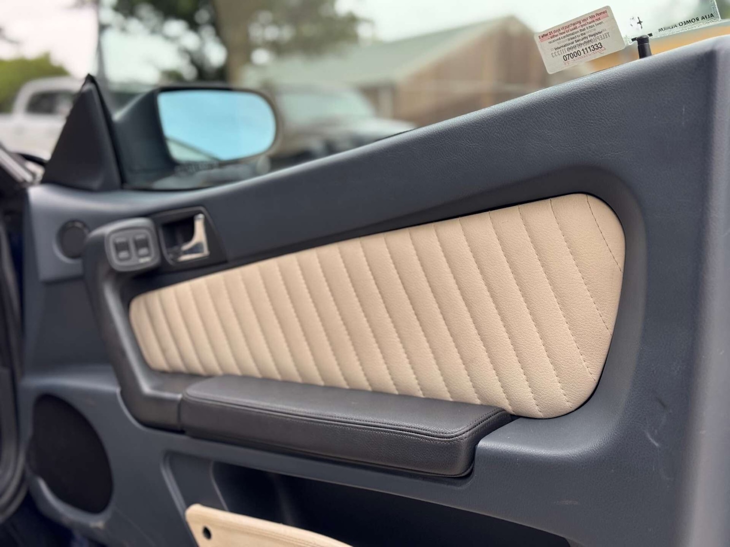 Used Alfa Romeo Spider 2001 for sale - 76977266: Photo 13