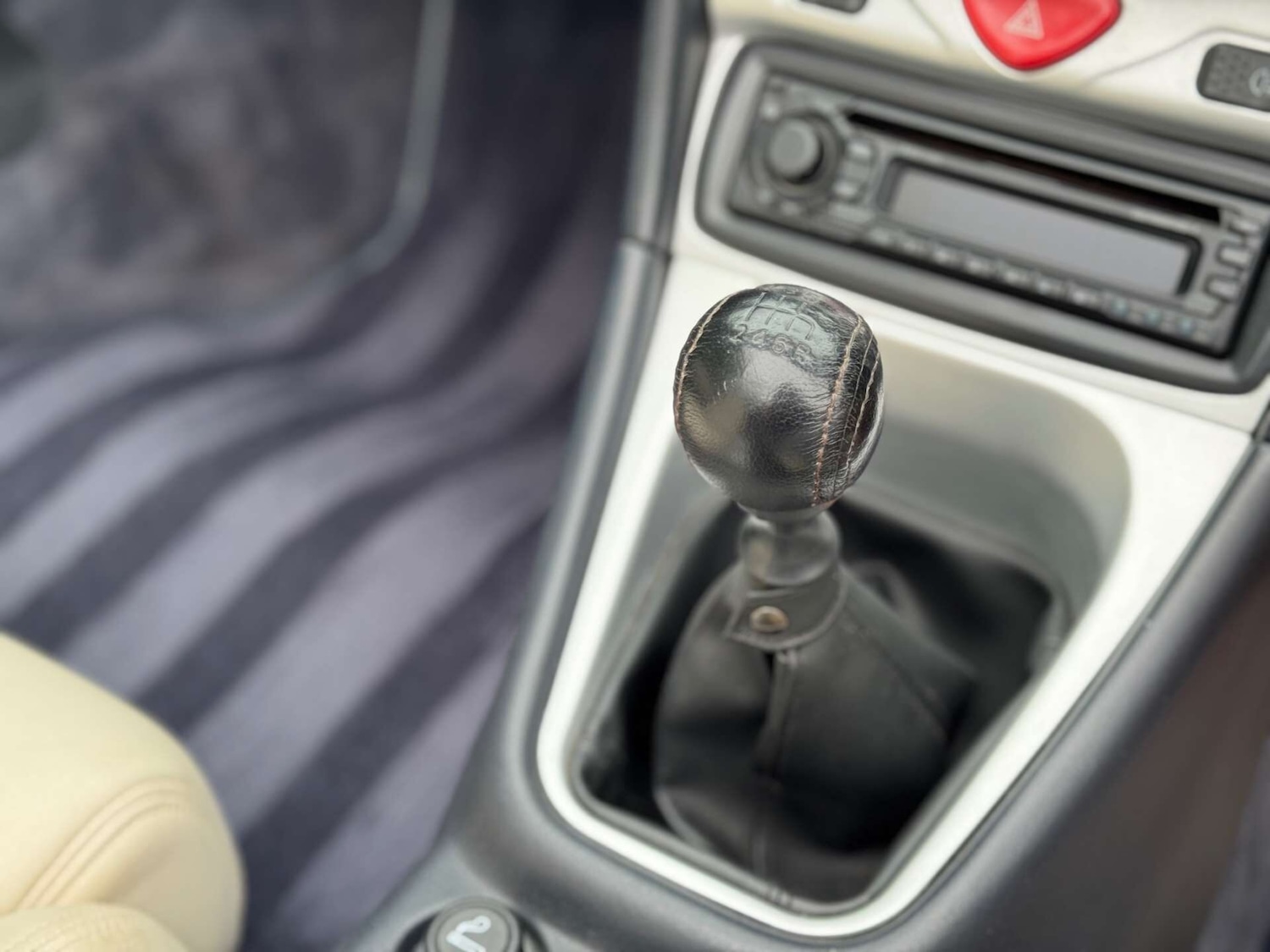 Used Alfa Romeo Spider 2001 for sale - 76977266: Photo 14