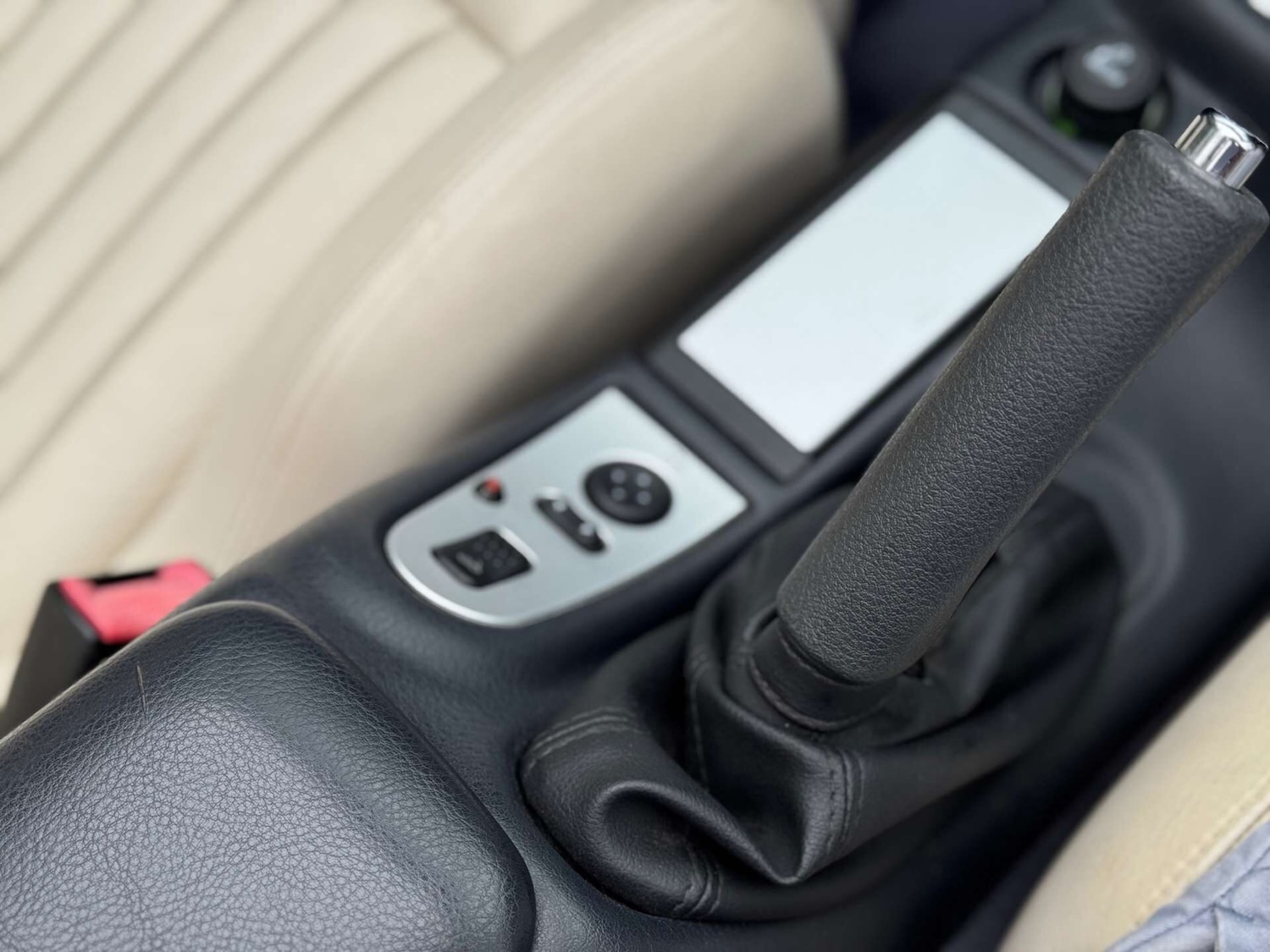 Used Alfa Romeo Spider 2001 for sale - 76977266: Photo 19