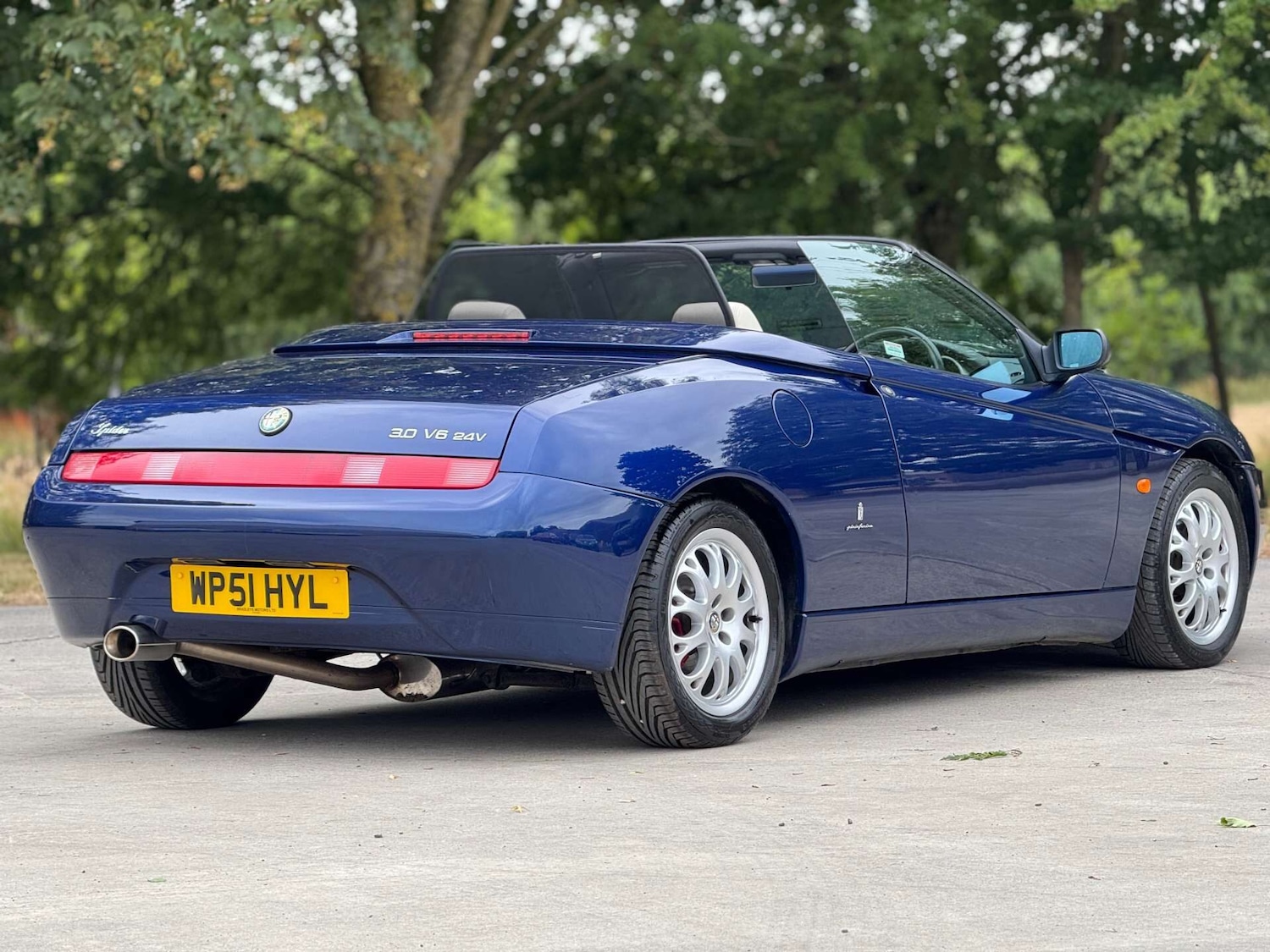 Used Alfa Romeo Spider 2001 for sale - 76977266: Photo 21