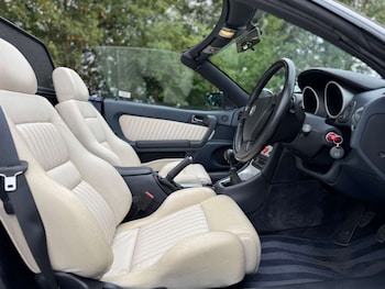 Used Alfa Romeo Spider 2001 for sale - 76977266: Photo