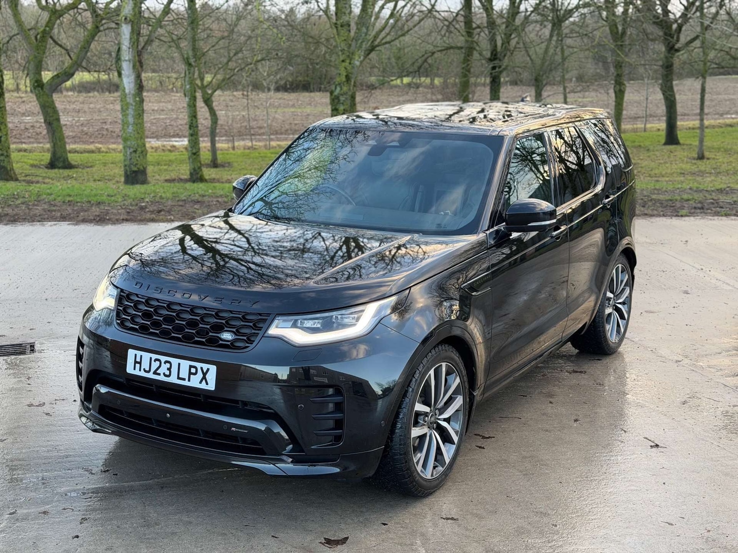 Used Land Rover Discovery 2023 for sale - 77240231: Photo 12