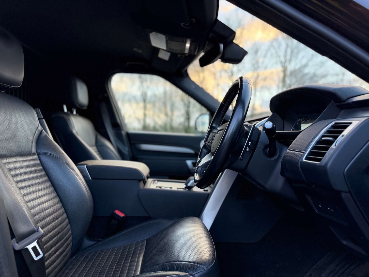 Used Land Rover Discovery 2023 for sale - 77240231: Photo 22