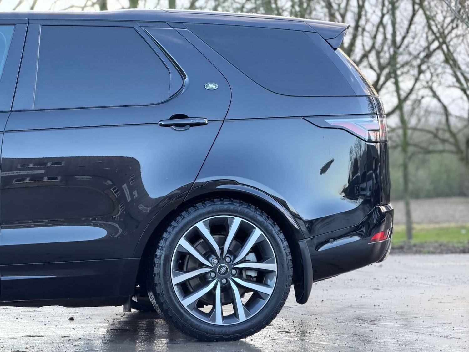 Used Land Rover Discovery 2023 for sale - 77240231: Photo 26