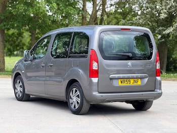 Used Peugeot Partner Tepee 2009 for sale - 78495990: Photo