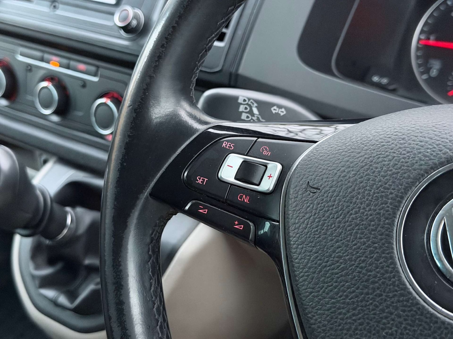 Used Volkswagen Transporter 2017 for sale - 77901071: Photo 21