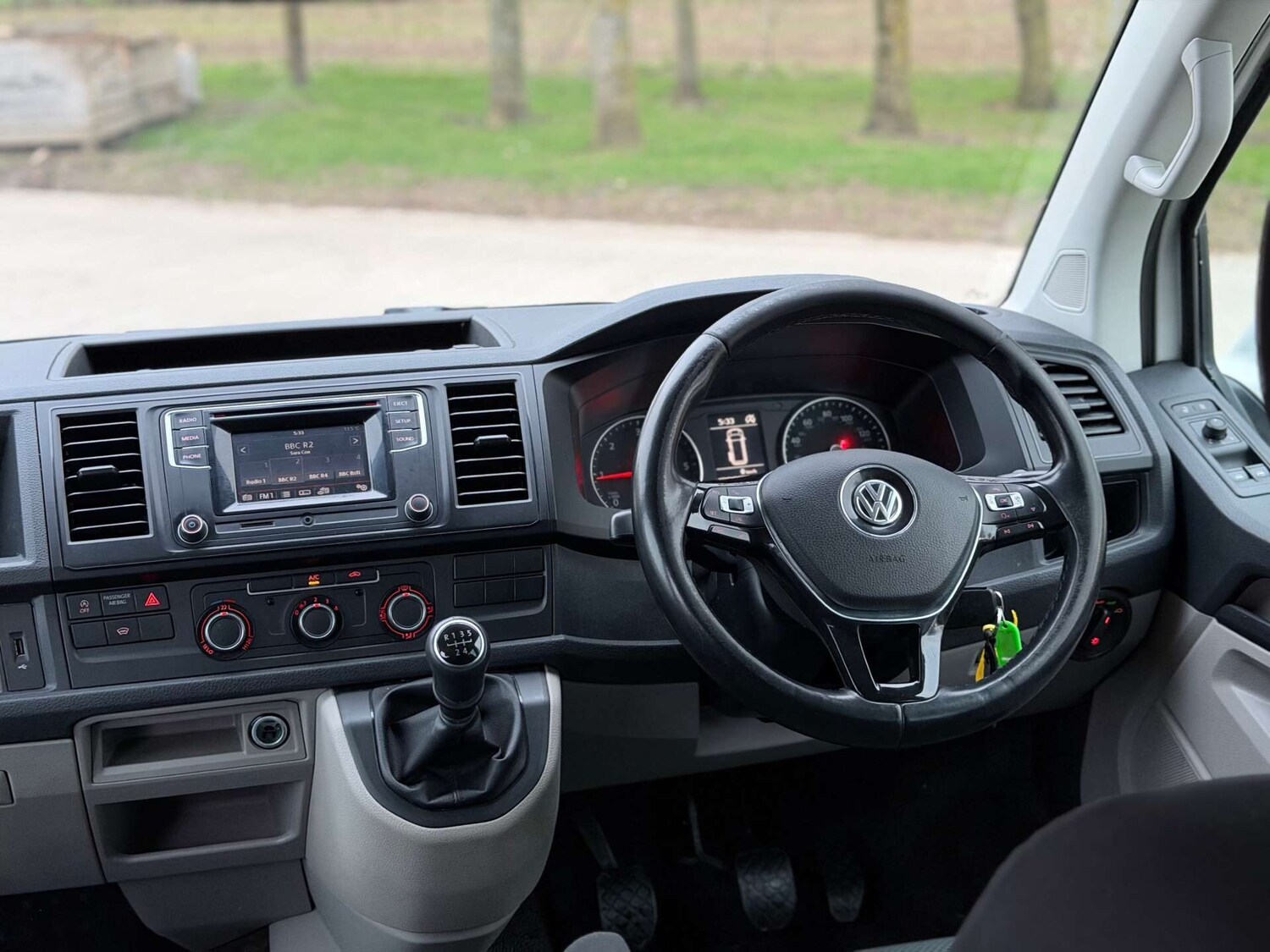 Used Volkswagen Transporter 2017 for sale - 77901071: Photo 27