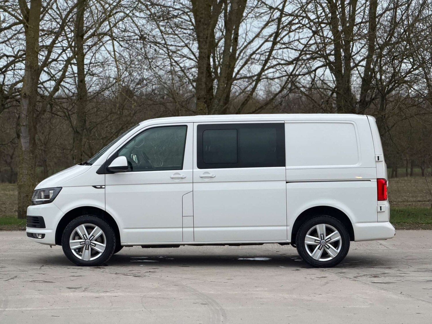 Used Volkswagen Transporter 2017 for sale - 77901071: Photo 30