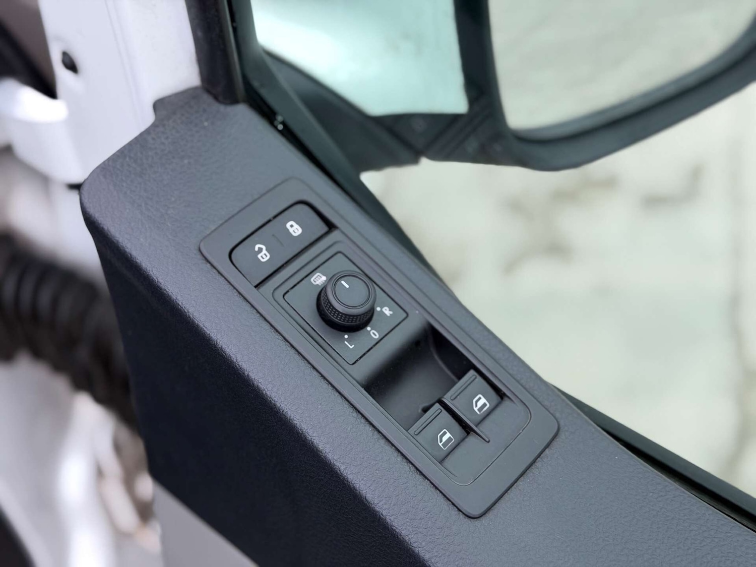 Used Volkswagen Transporter 2017 for sale - 77901071: Photo 8