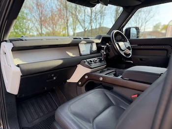 Used Land Rover Defender 2022 for sale - 78162281: Photo