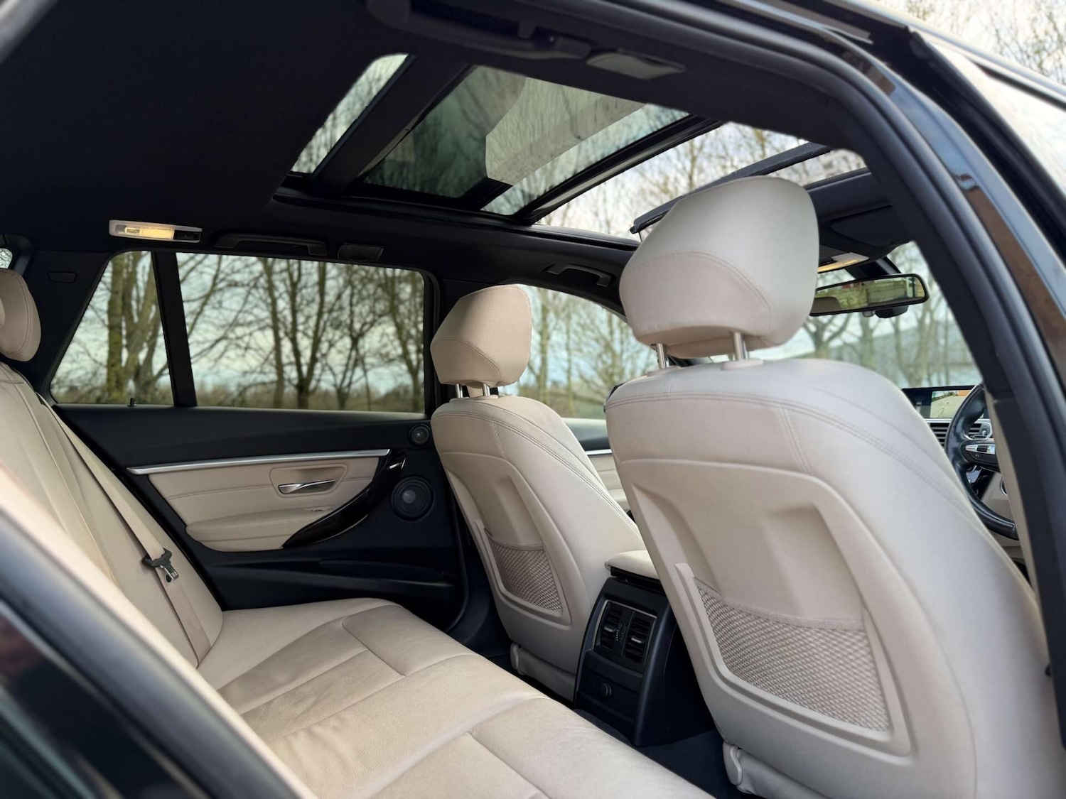 Used BMW 3 Series 2018 for sale - 77708697: Photo 11